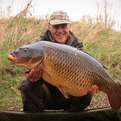 A single Cell Balanced Wafter did the trick for Laney recently - seeing him land this 33lb 12oz common from a Northants syndicate ????#carp #fishing #cell #mainline