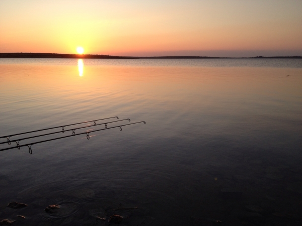 The lake can look like this with stunning sunsets