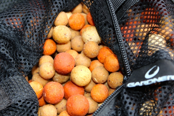 Mixed Cell and Hybrid in different sizes - a brilliant bait edge.