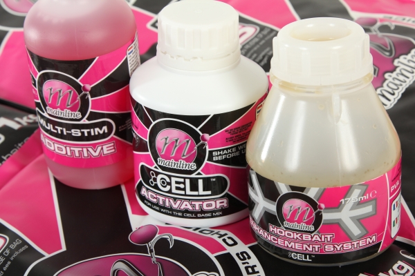 The liquids used in making the boilies or glugging hookbaits are great for rehydrating them