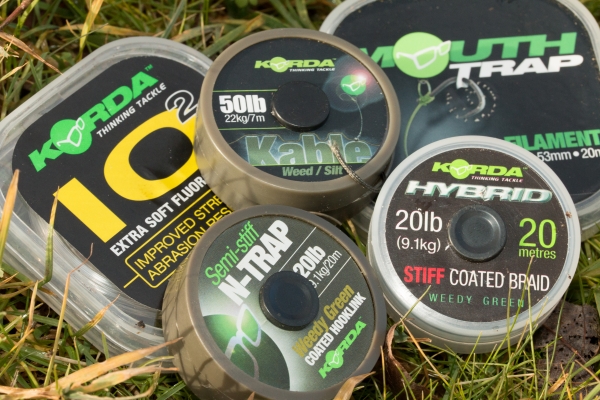 When targeting big carp, you need to use strong and reliable materials.