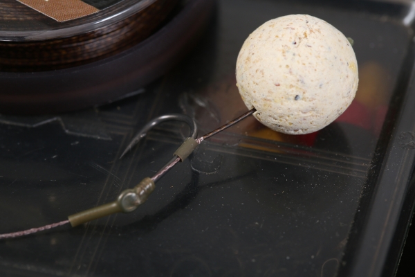 Leaving the hooklink coating on the Hair section can add a little weight and help the hookbait kick away from the hook
