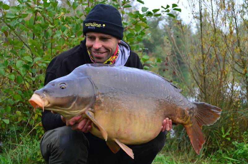 49lb The Back To The Future Fish