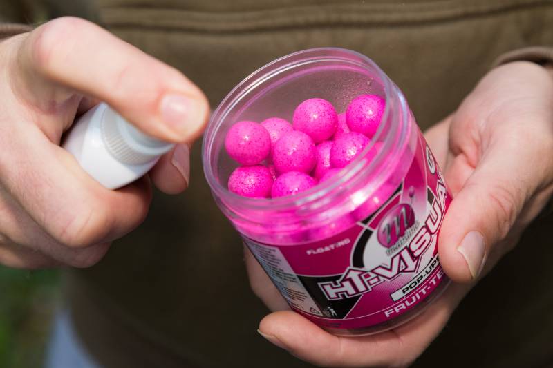 You can also spray the flavours straight into the hookbait tub to boost and soak the hookbaits