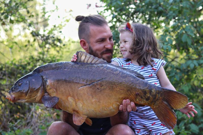 Bruno weighing in at 33lb 8oz looking pretty alongside my little girl Mia