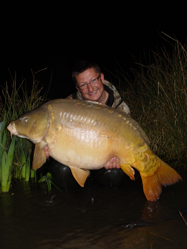 Danny with a PB 62lb 12oz mirror caught on the New Grange whils fieldtesting