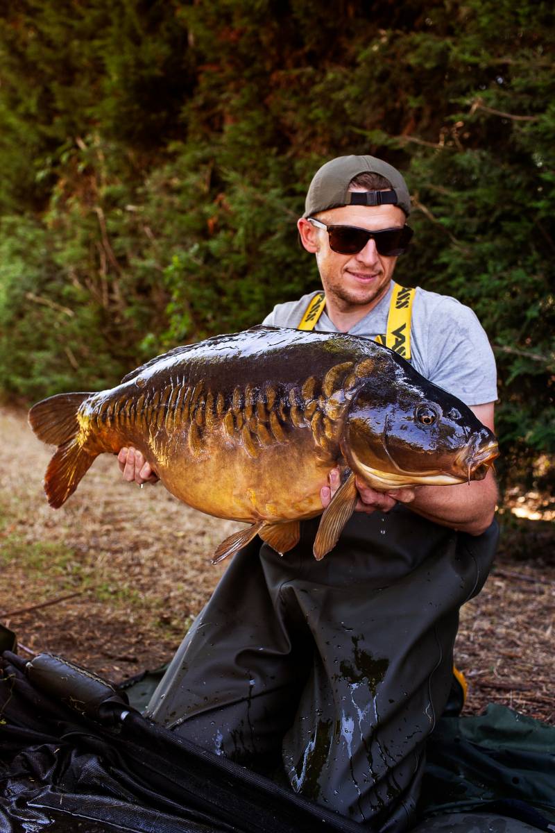 Simple floater fishing tactics, big results!