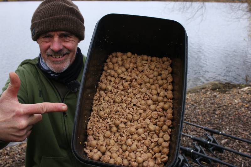 Chopped boilies with plenty of liquid attraction!