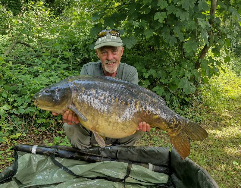 A new 41lb 12oz surface PB on the Salmon Oil.