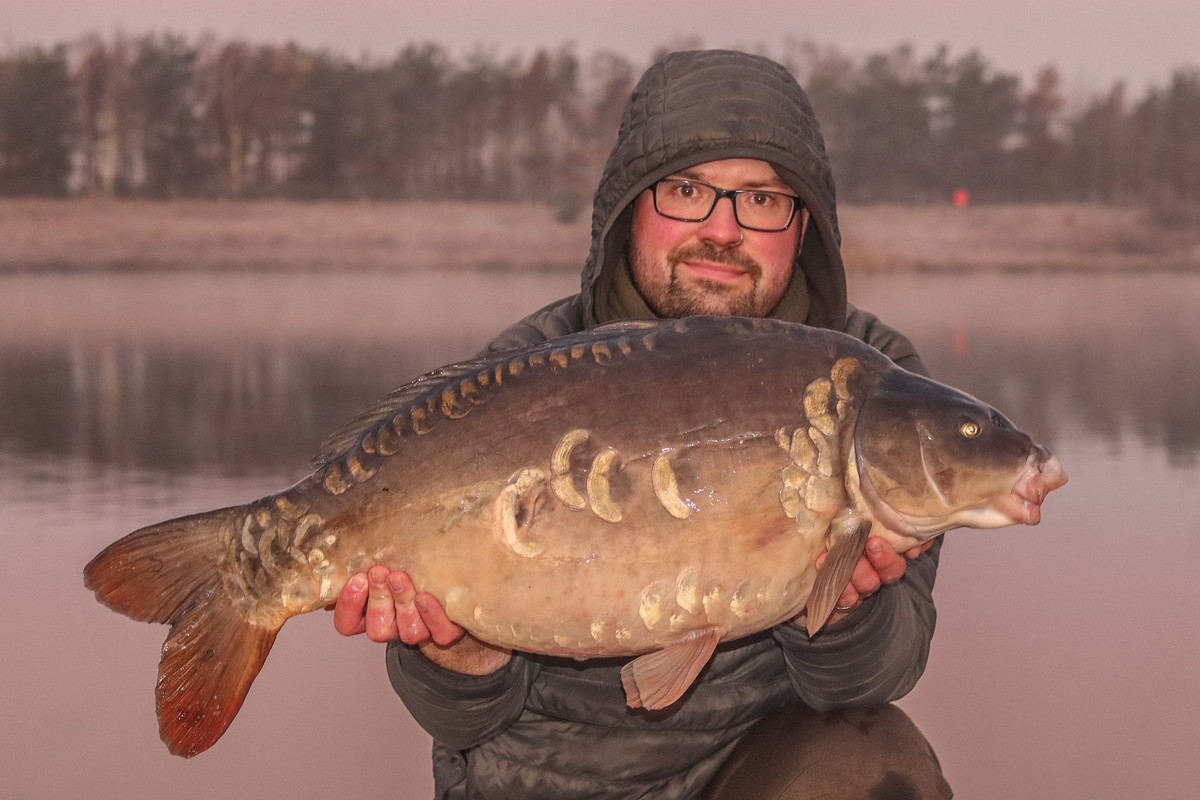 The result of a Pastel Barrel Wafter harboured within a solid PVA bag.