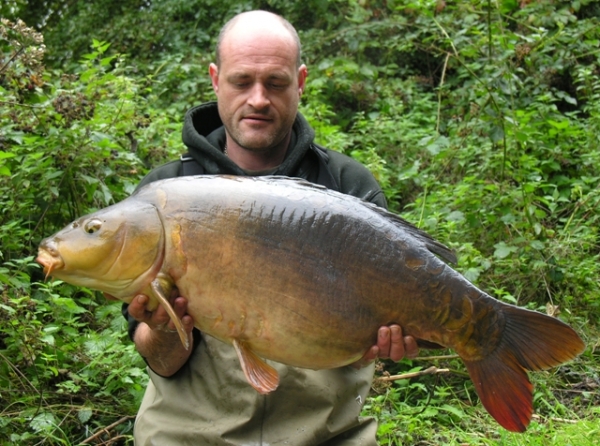 31lb 8oz Mirror caught after making the hookbait stand out.