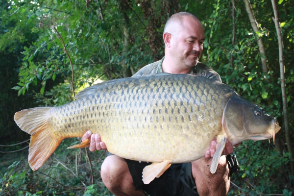 A bionic 44lb 4oz common, get in!