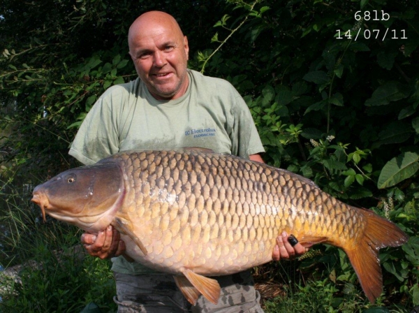 Make your French trip a memorable one with a massive carp like this!