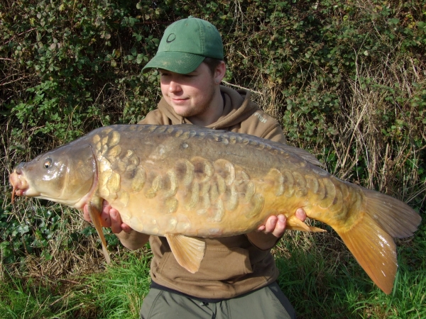 A lovely mirror caught on one of Solid PVA bags and a Milky Toffe pop-up!