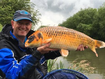 Photo of Darren Cox